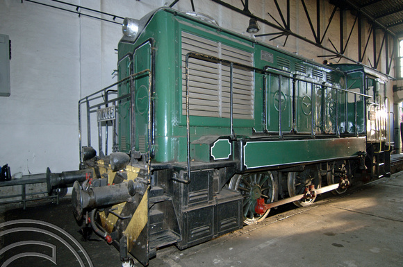 FDG2056. M31 2035. Budapest railway museum. Hungary. 16.9.05.