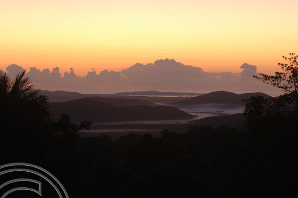 TD01564. Sunrise over Byfield National park. Byfield. Queensland. Australia. 18.1.07.