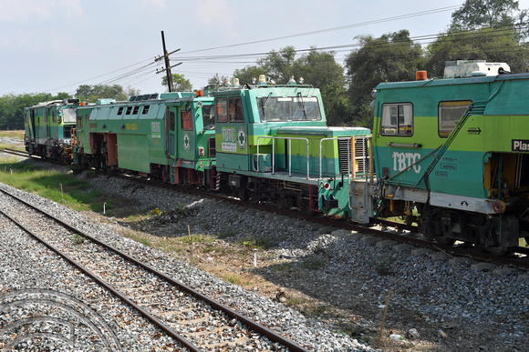 DG389028. TBTC locomotive LM02 and tampers. Wang Yen. Death railway. Thailand. 9.2.2023.