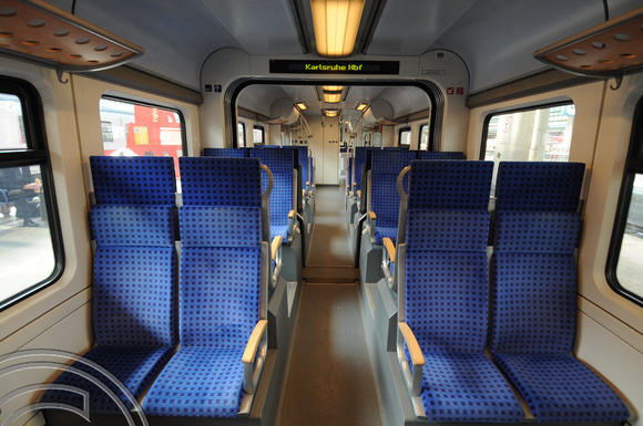 FDG23888. Interior. Class 435. Stuttgart Hbf. 2.6.09.
