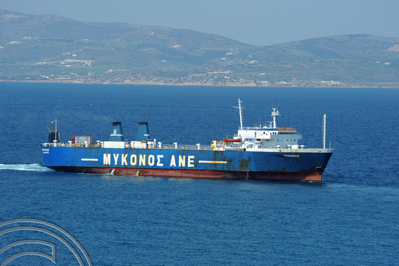 TD12022. Mykonos. Naxos. Greece. 16.4.09.