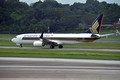 DG390903. Singapore Airlines. 9V-MGC. Boeing 737-8SA. Built 2014. Changi Airport. Singapore. 10.3.2023.