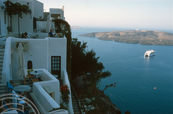 T11897. Athina hotel on the crater rim. Santorini. Cyclades. Greece. 26.9.01