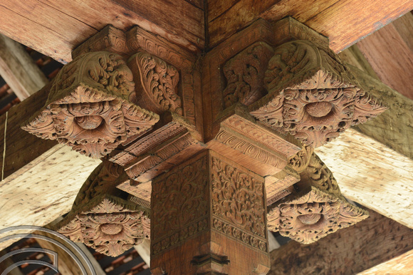 DG237632. Roof beams. Temple of the tooth. Kandy. Sri Lanka. 13.1.16.