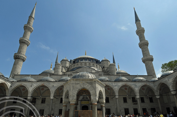 DG393705. The Blue Mosque. . Istanbul. Turkey. 7.5.2023.