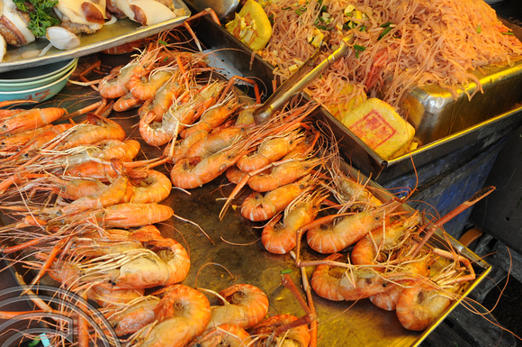 TD08493. Food. Chatuchak Weekend Market. Bangkok. Thailand. 3.1.09.