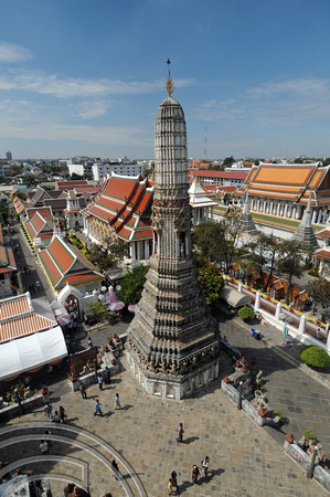 TD08308. Tower. Wat Arun. Bangkok. Thailand 2.1.09.
