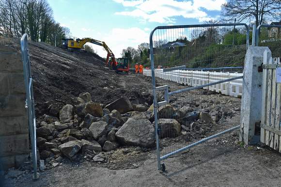 DG393112. New footbridge civils work. Lady Anne crossing and Signalbox. Batley. 25.4.2023.