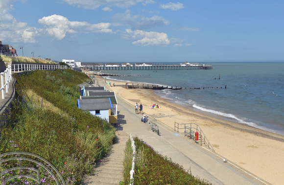 DG398205. The beach and pier. Southwold. Suffolk. 21.6.2023.