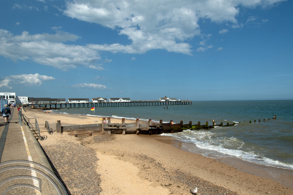 DG398209. The beach and pier. Southwold. Suffolk. 21.6.2023.