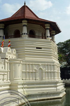 DG237635. Temple of the tooth. Kandy. Sri Lanka. 13.1.16.