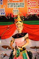 TD08115. Thai traditional dancing. Khao San Rd. Bangkok. Thailand. 31.12.08