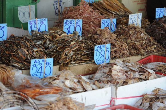 TD08386. Dried fish for sale. Tha Tian. Bangkok. Thailand. 2.1.09.