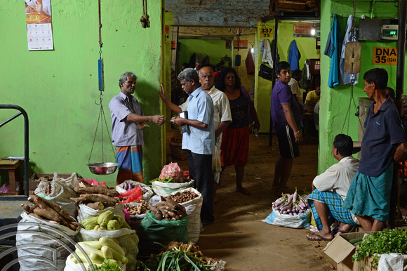 DG237315. Traders. Manning market. Colombo. Sri Lanka. 11.1.16.