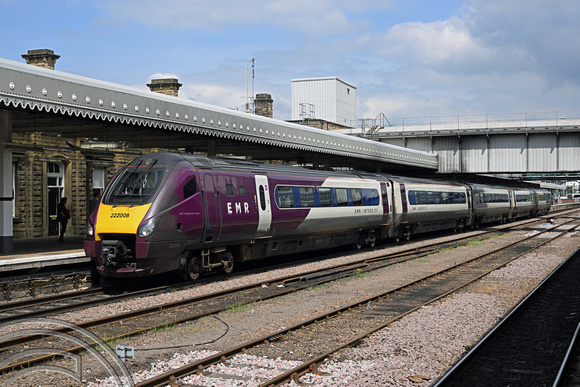 DG417010. 222008. 1C47. 1200 Sheffield to St Pancras International. Sheffield. 17.5.2024.