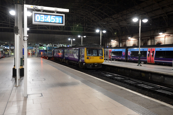DG151917. 142042. Manchester Piccadilly. 03.45am. 29.6.13.
