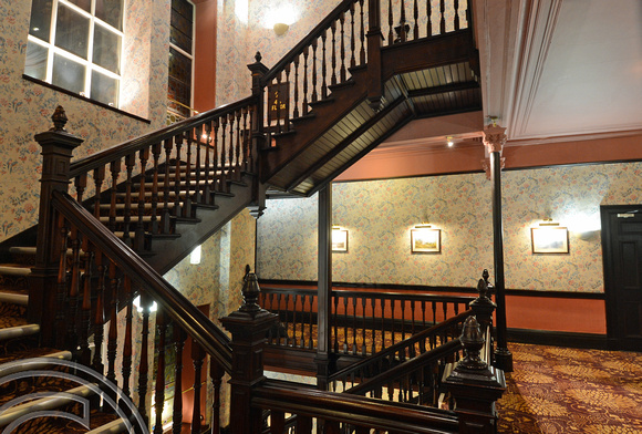 DG240580. Grand staircase. Station hotel. Aberdeen 18.2.16