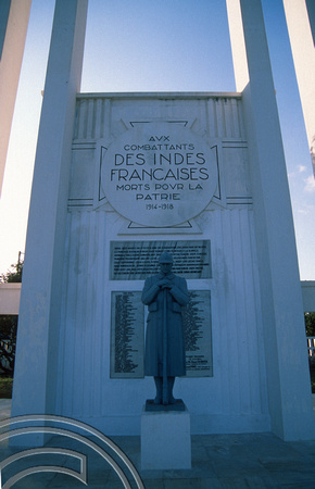T6578. French war memorial. Pondicherry. Tamil Nadu India. 28th January 1998