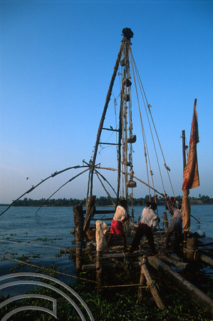 T6270. Chinese fishing nets. Fort Cochin. Kerala. India. December.1997