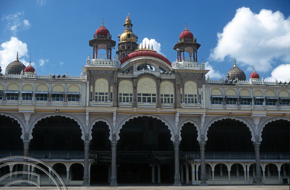 T6220. The Maharaja's palace. Mysore. Karnataka. India. December.1997