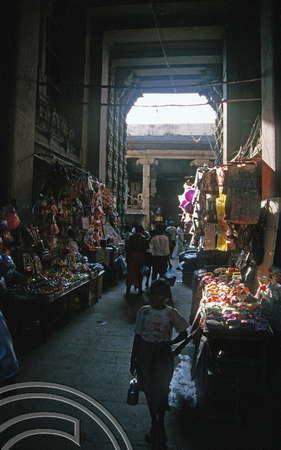 T6476. Market in an old temple building. Meenakshi temple. Madurai. India. January.1998