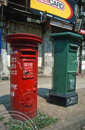 T14465. British era post boxes in Union Place. Slave Island. Colombo. Sri Lanka. 29.12.02