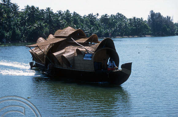 T6325. Houseboat on the backwaters. Kerala. India. 29.12.1997