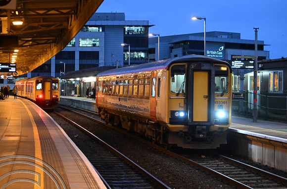 DG434932. 153361. 2P82. 1559 Caerphilly to Penarth. Cardiff Central. 11.12.2024.