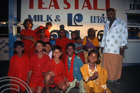 T6562. Pilgrim children at the railway station. Trichy. Tamil Nadu India. January 1998