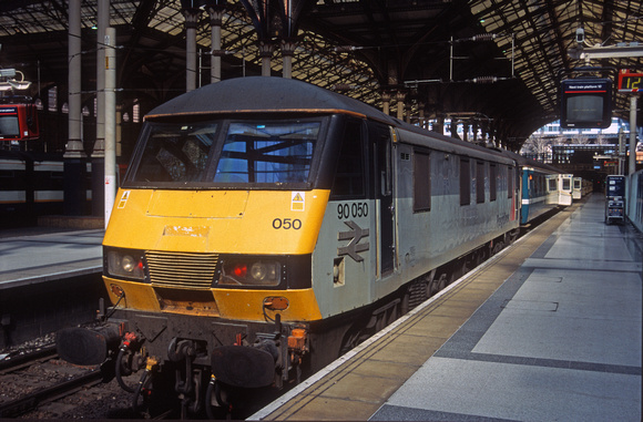 11940. 90050.  On 1P24. 12.30 to Norwich. Liverpool St. 18.3.03.