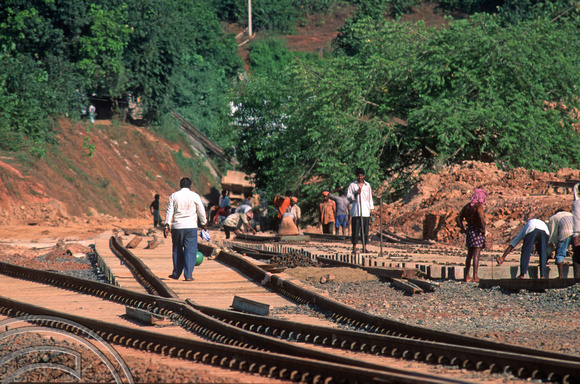 T6024. Building the Konkan railway. Pernem Rd. Pernem. Goa. India. November 1997