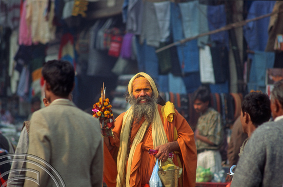 T4607. Holy man. The Paharganj. Old Delhi. India. January 1994.