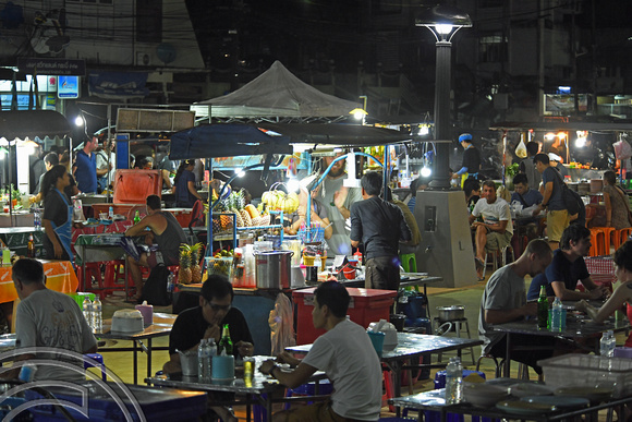 DG262770. The night market. Krabi. Thailand. 13.1.17