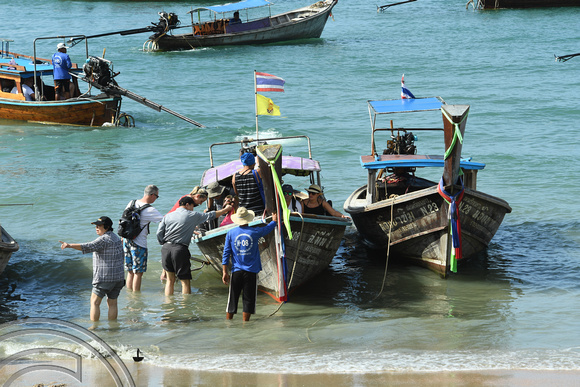 DG263122. Boats on the beach. Ao Nang. Thailand. 22.1.17