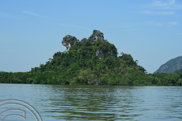 DG263448. Limestone outcrops around Phang Nga Bay. Thailand. 29.1.17