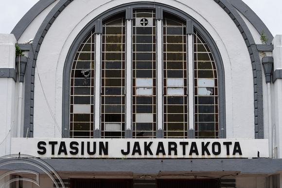 DG265335. Kota station. Jakarta. Java. Indonesia. 15.2.17