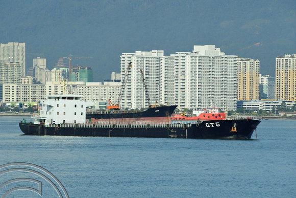 DG267163. GT5. Unknown tanker. Penang Harbour. Malaysia. 24.2.17