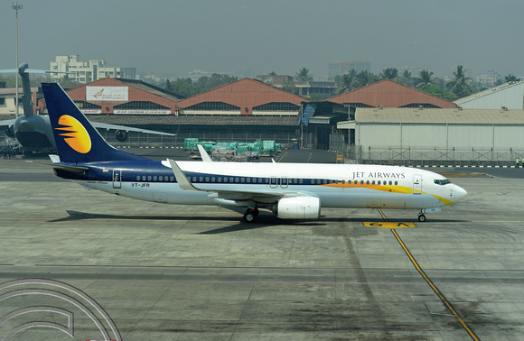 DG267442. Jet Airways Boeing 737-800. VT-JFR. Mumbai. India. 27.2.17