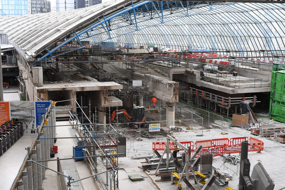 DG268581. Rebuilding the former Eurostar terminus. Waterloo. 29.3.17