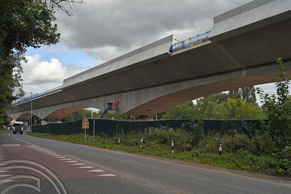 DG399896. New parapets. HS2 Colne Valley viaduct. Denham. Buckinghamshire. 1.8.2023.