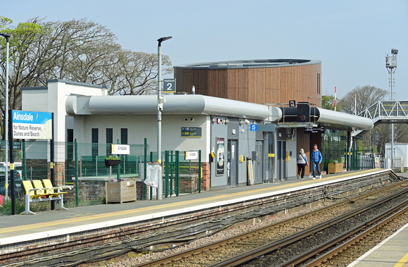 DG348169. New station building. Ainsdale. 20.04.2021.