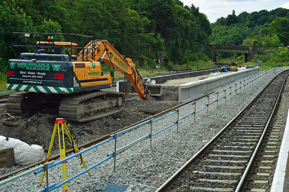 DG401208. New platform and running line under construction. Dore and Totley. 25.8.2023.