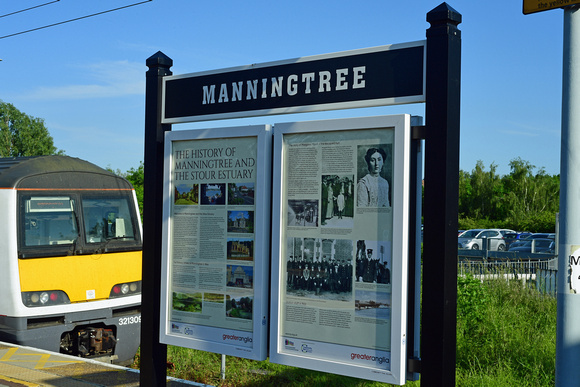 DG349930. History board. Manningtree. 8.6.2021.