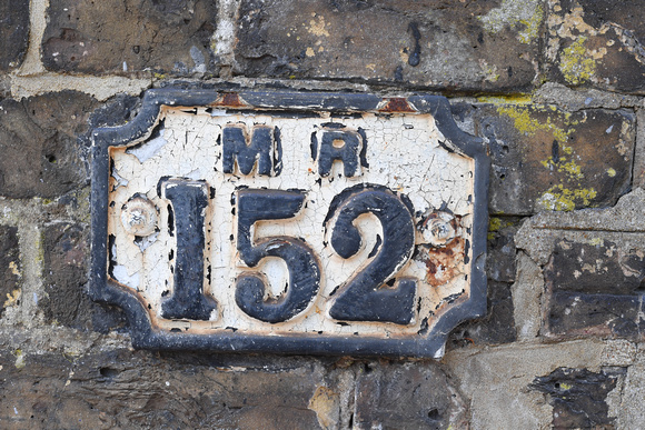 DG352016. Plaque on station footbridge. Stoke Mandeville. Buckinghamshire. 22.6.2021.