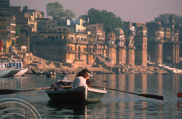 T6860. Boatman on the Ganges. Varanasi. Uttar Pradesh. India. February 1998. jpg