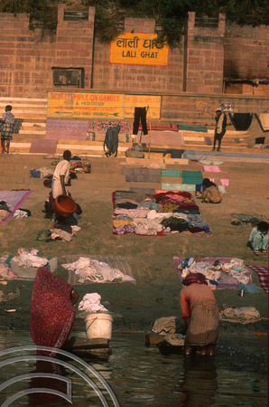 T6873. Dhobi's at Lali ghat. Varanasi. Uttar Pradesh. India. February 1998. jpg
