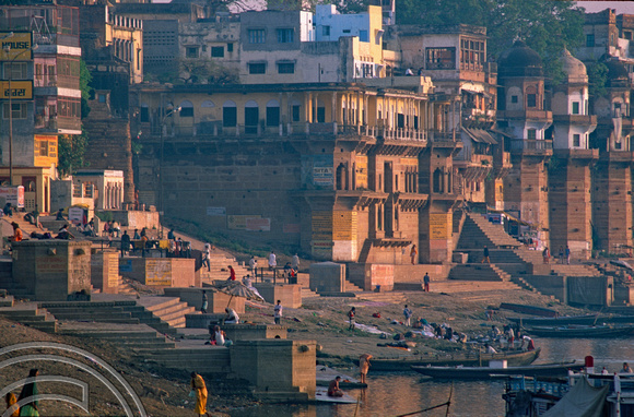 T6840. View along the ghats. Varanasi. Uttar Pradesh. India. February 1998