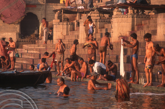 T6808. People bathing at the Ghats at dawn. Varanasi. Uttar Pradesh. India. February 1998