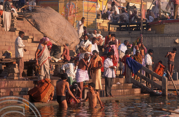 T6809. People bathing at the Ghats at dawn. Varanasi. Uttar Pradesh. India. February 1998