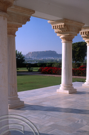 T04217. The Umaid Bhawan Palace. Jodhpur. India. 14th December 1993